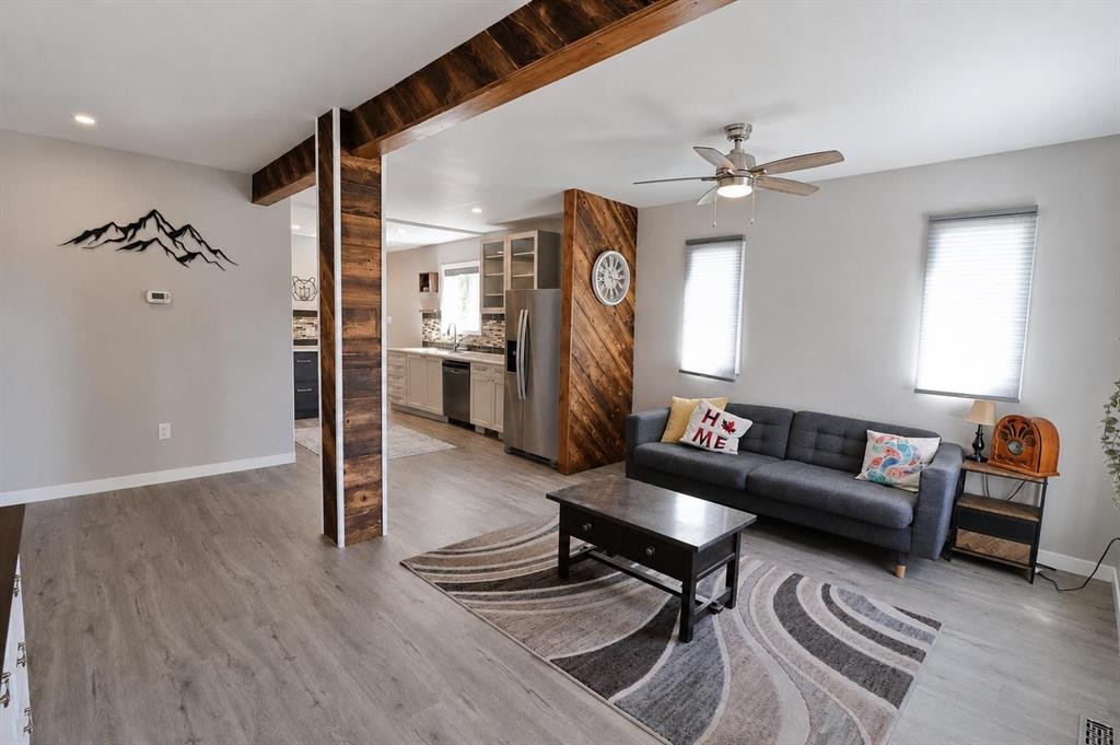 18 Maple Street, Okotoks, AB