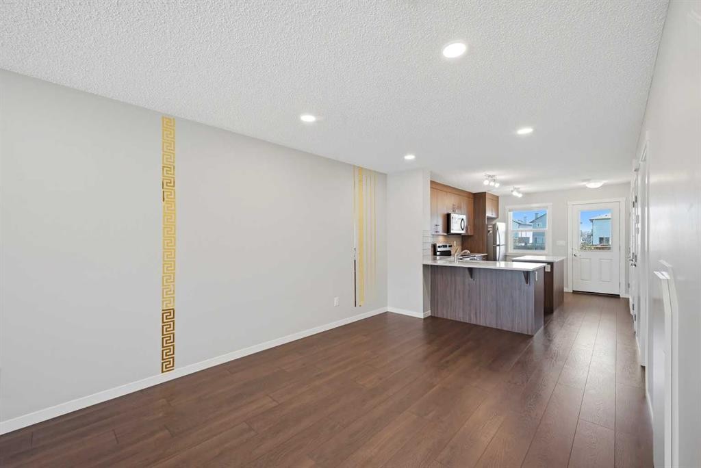 1322-7451 Falconridge Boulevard Ne, Calgary, AB - Indoor