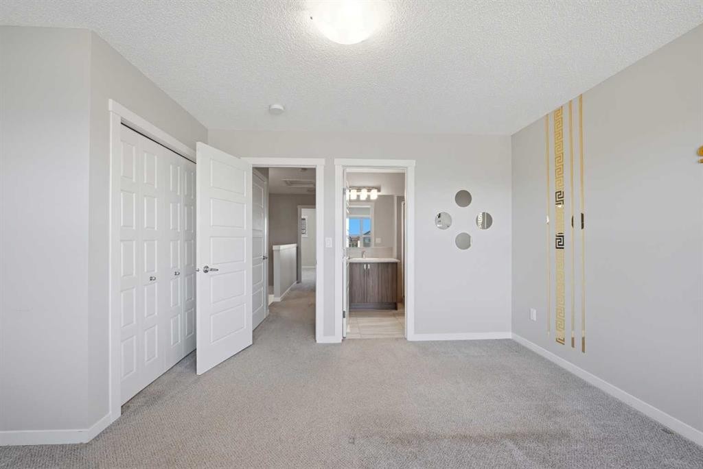 1322-7451 Falconridge Boulevard Ne, Calgary, AB - Indoor Photo Showing Other Room