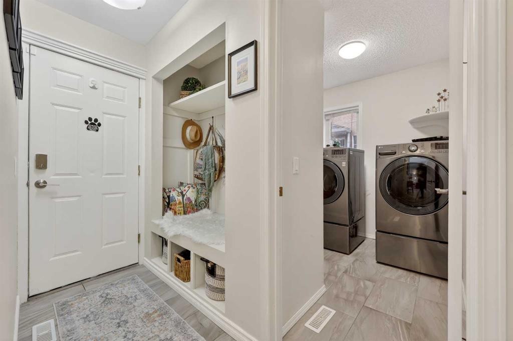 217 Mountain Park Drive Se, Calgary, AB - Indoor Photo Showing Laundry Room