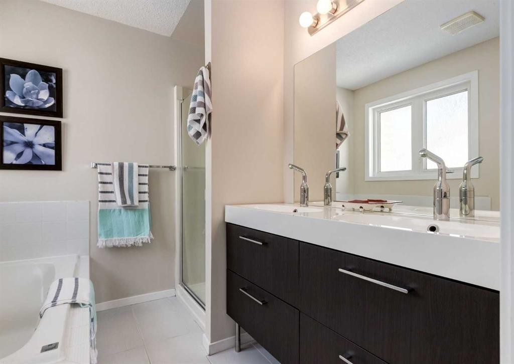 119 Prominence Heights Sw, Calgary, AB