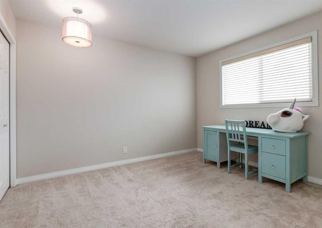 119 Prominence Heights Sw, Calgary, AB