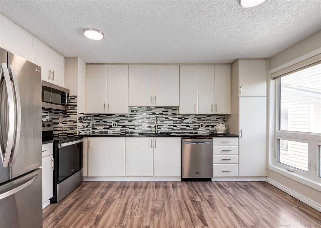 119 Prominence Heights Sw, Calgary, AB