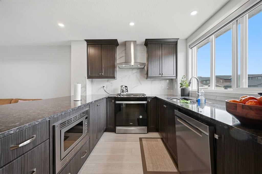 4065 Cornerstone Boulevard Ne, Calgary, AB - Indoor Photo Showing Kitchen With Stainless Steel Kitchen With Upgraded Kitchen
