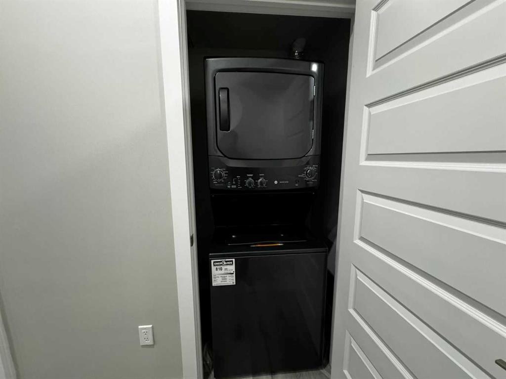 4065 Cornerstone Boulevard Ne, Calgary, AB - Indoor Photo Showing Laundry Room