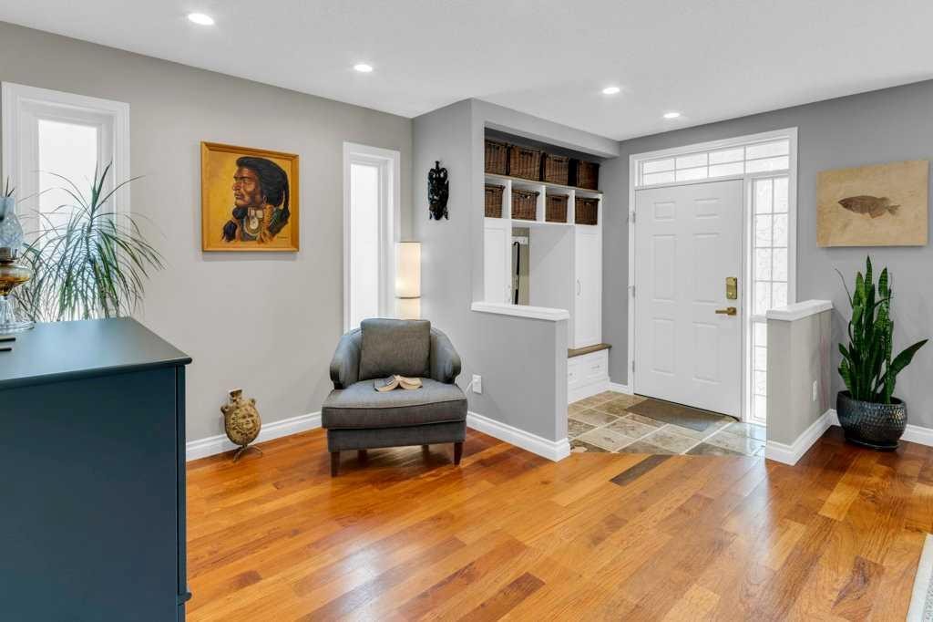 42 River Rock Green Se, Calgary, AB - Indoor