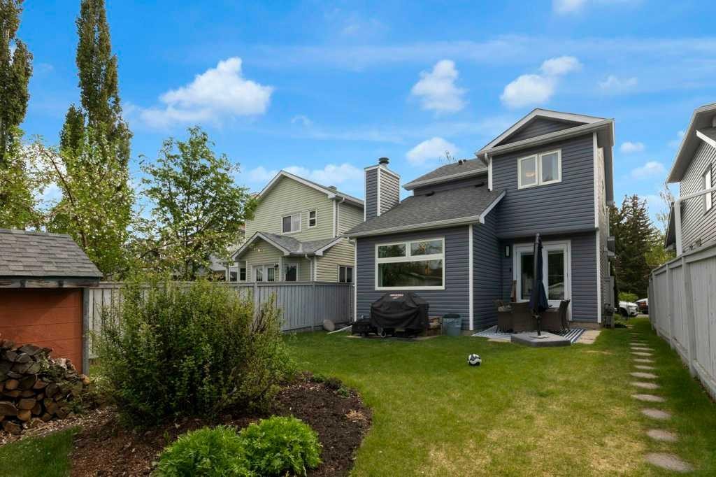 42 River Rock Green Se, Calgary, AB - Outdoor