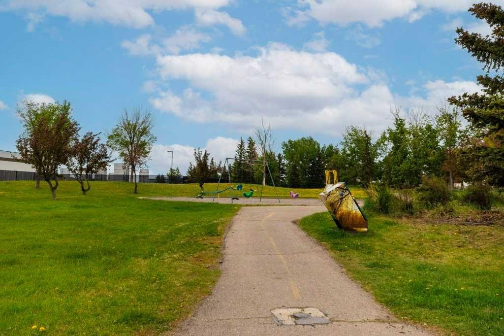 42 River Rock Green Se, Calgary, AB - Outdoor With View