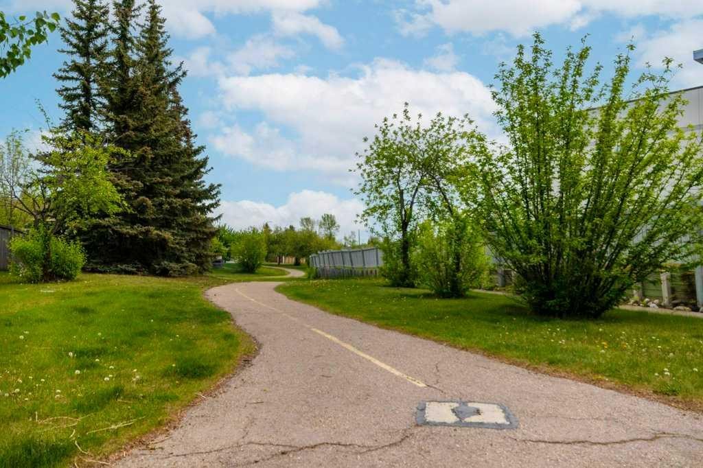 42 River Rock Green Se, Calgary, AB - Outdoor
