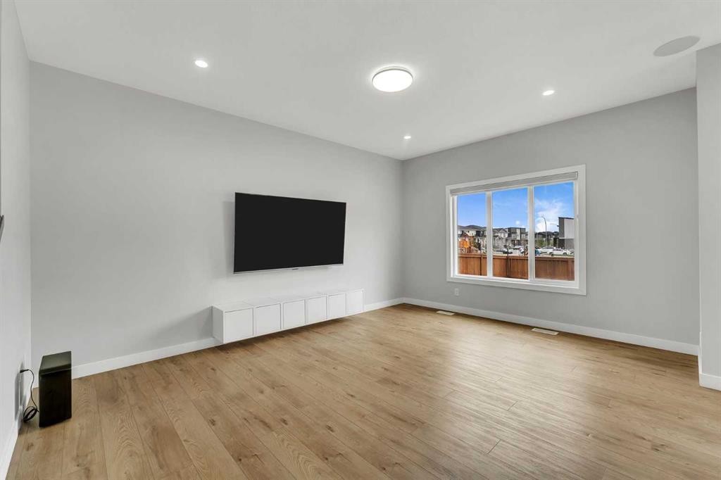 152 Savanna Way Ne, Calgary, AB - Indoor Photo Showing Living Room