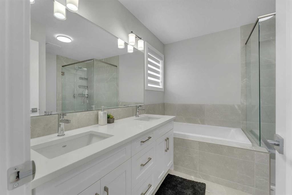 152 Savanna Way Ne, Calgary, AB - Indoor Photo Showing Bathroom