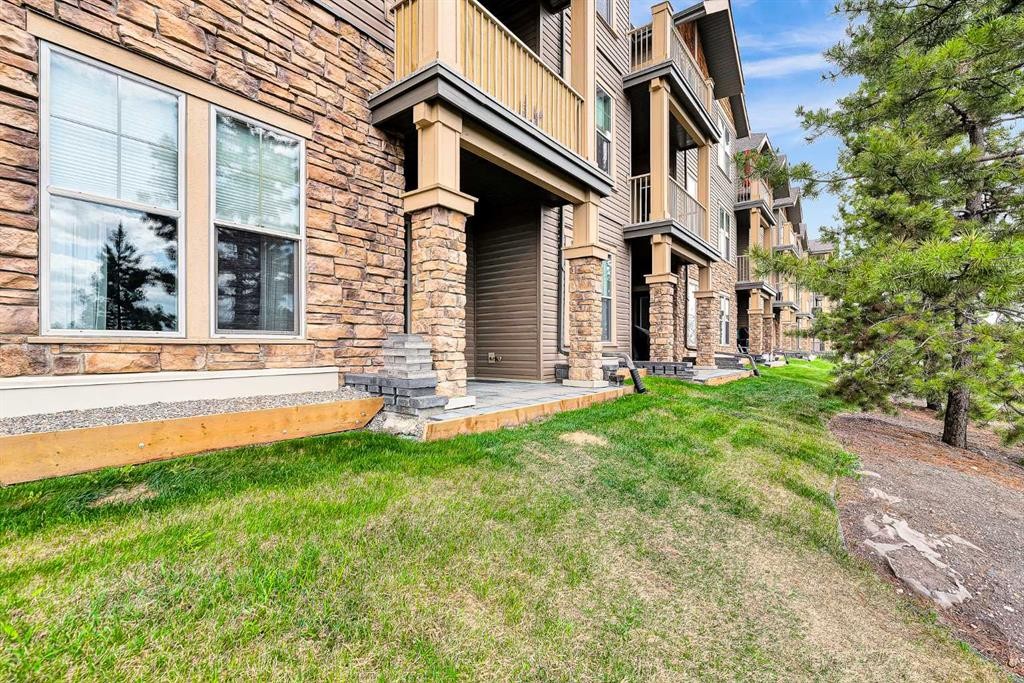 224-207 Sunset Drive, Cochrane, AB - Outdoor