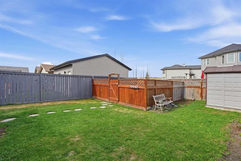 87 Bridlecrest Road Sw, Calgary, AB - Outdoor