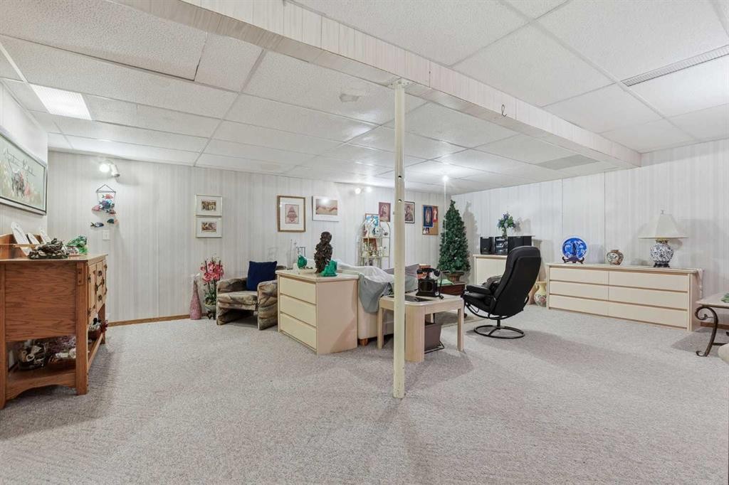 866 Applewood Drive Se, Calgary, AB