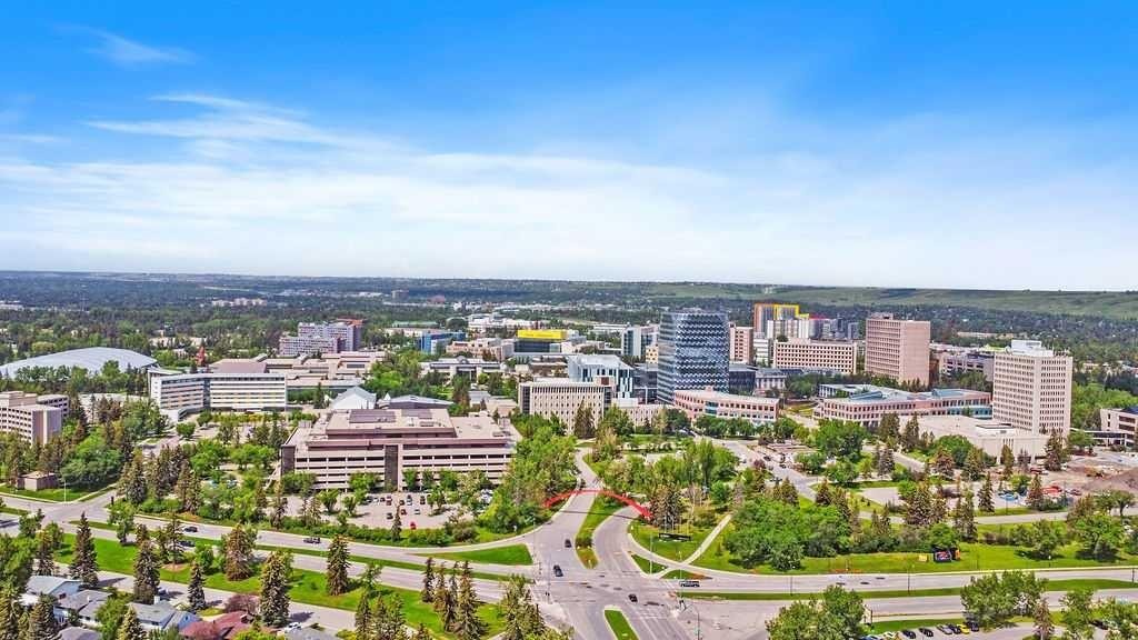 652 Dalmeny Hill Nw, Calgary, AB - Outdoor With View