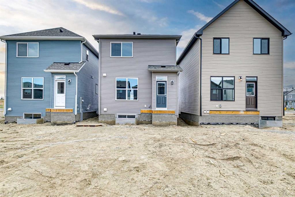 75 Hotchkiss Way Se, Calgary, AB - Outdoor With Exterior