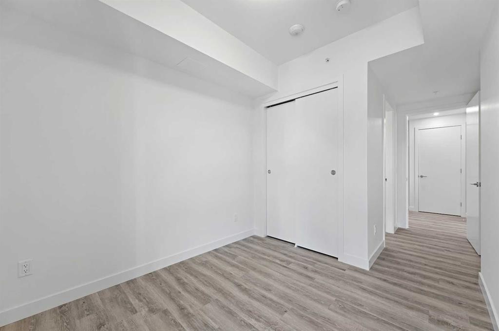 1102-730 2 Avenue Sw, Calgary, AB - Indoor Photo Showing Other Room