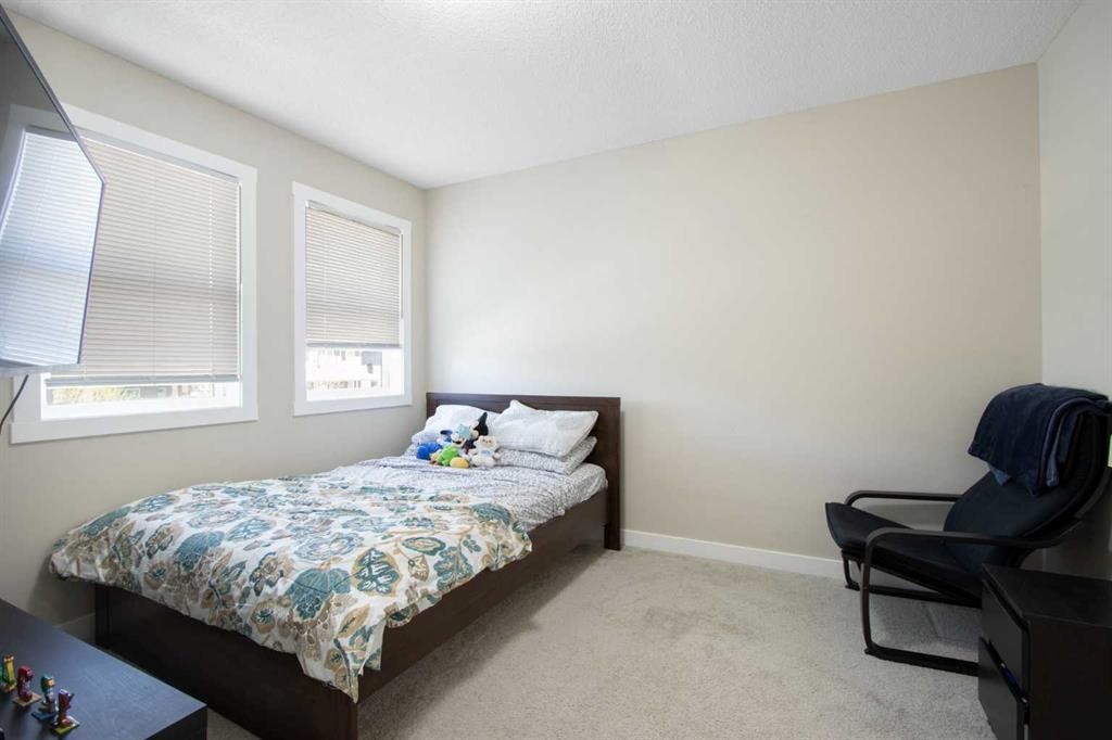 1492 Legacy Circle Se, Calgary, AB - Indoor Photo Showing Bedroom