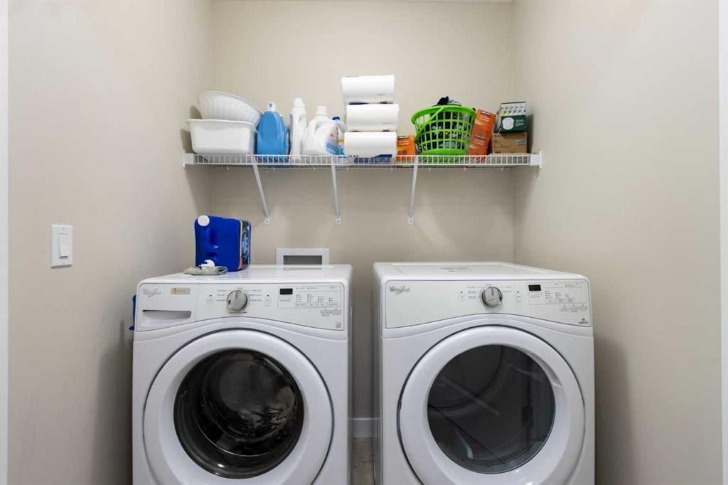 1492 Legacy Circle Se, Calgary, AB - Indoor Photo Showing Laundry Room