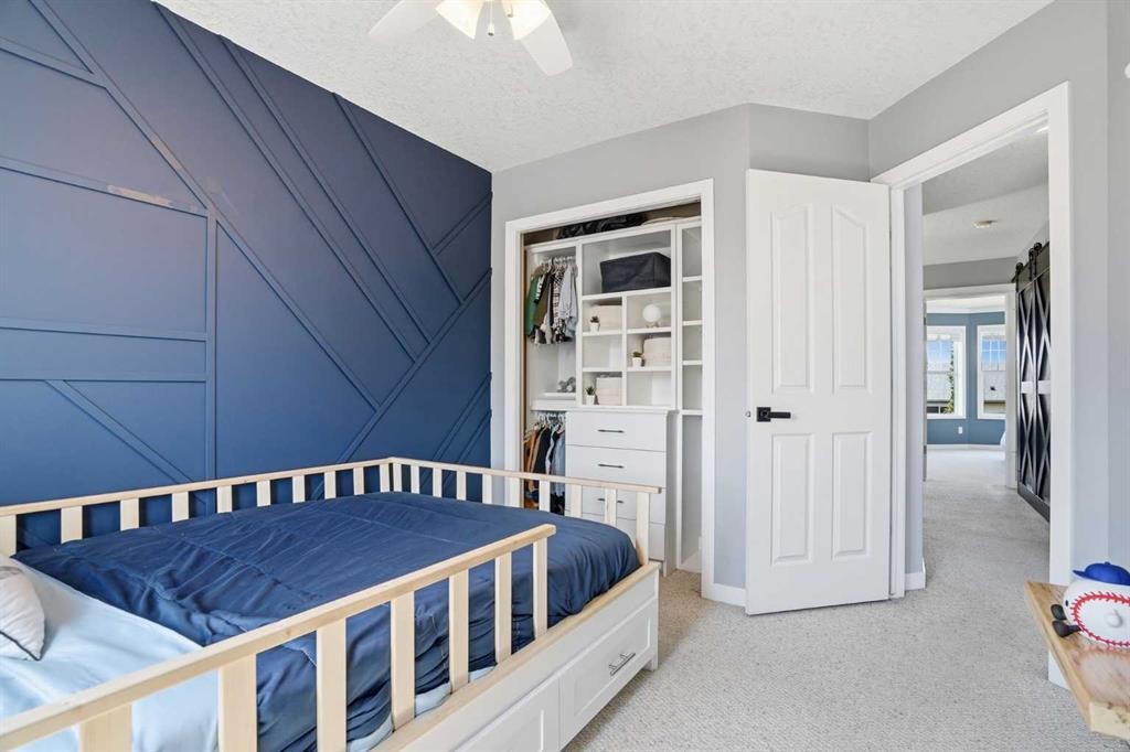 258 Cramond Circle Se, Calgary, AB - Indoor Photo Showing Bedroom