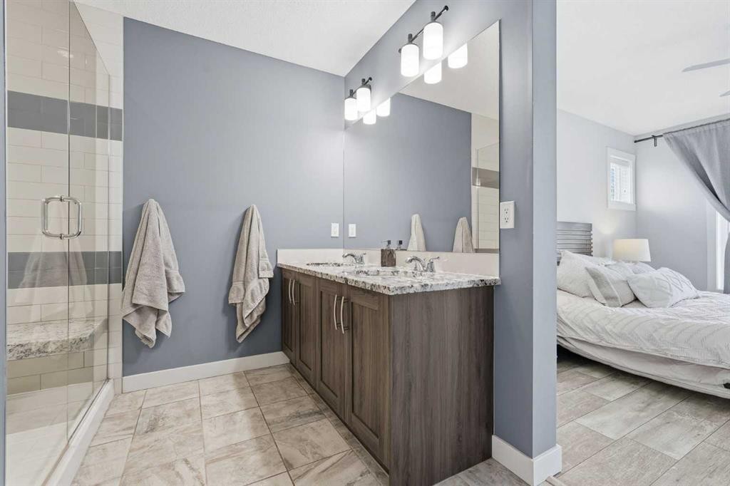 1071 Seton Circle Se, Calgary, AB - Indoor Photo Showing Bathroom
