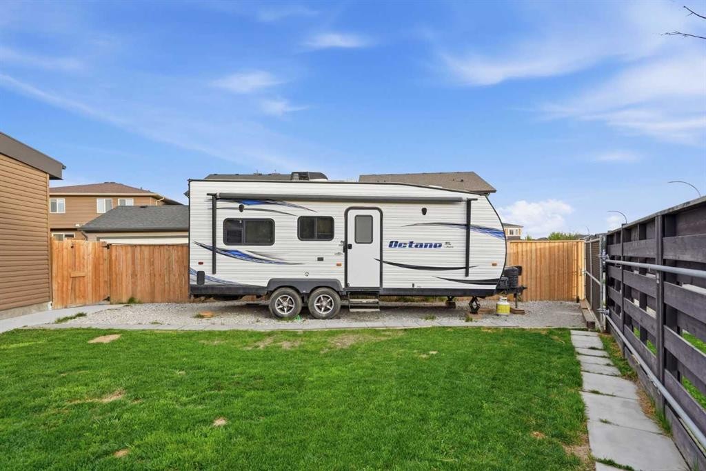 1071 Seton Circle Se, Calgary, AB - Outdoor