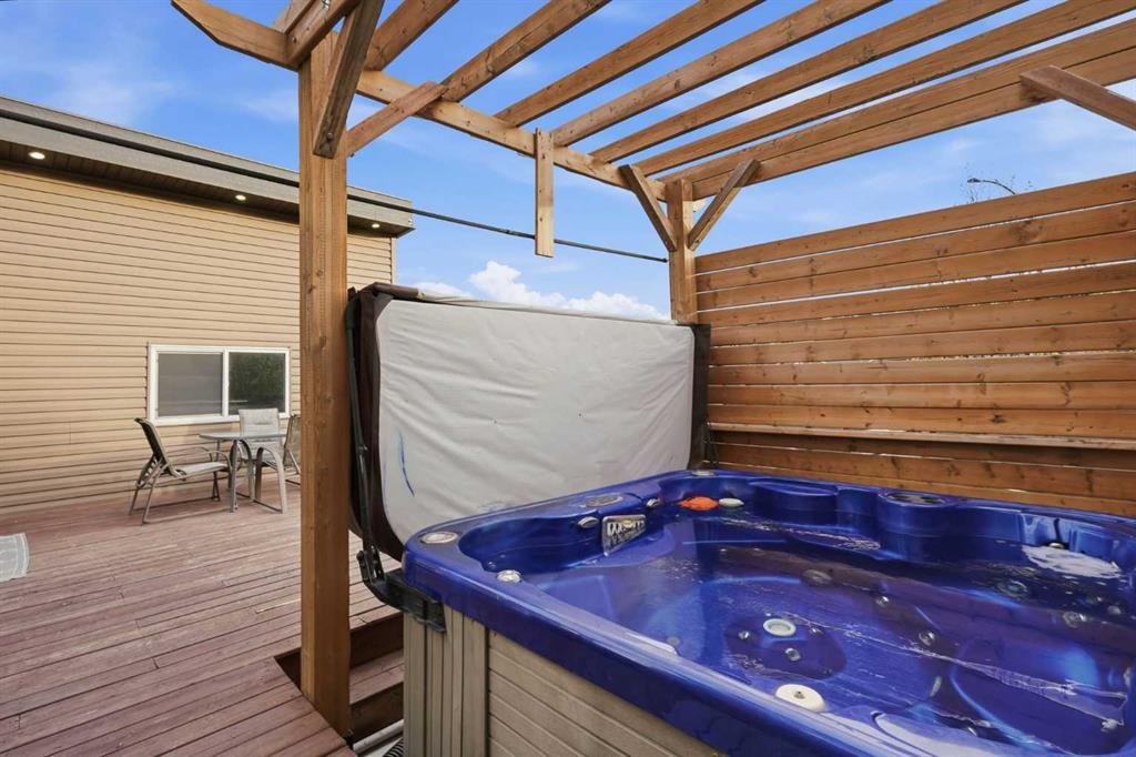1071 Seton Circle Se, Calgary, AB - Outdoor With Exterior