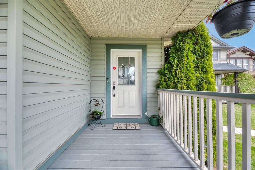 250 Prestwick Close Se, Calgary, AB - Outdoor With Deck Patio Veranda With Exterior
