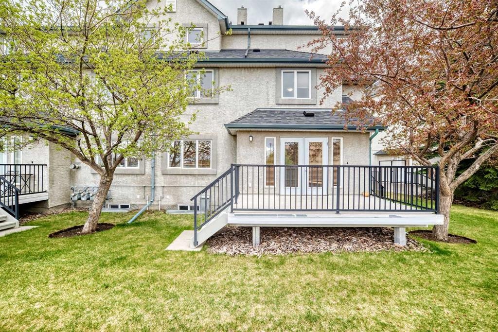 156 Simcoe Place Sw, Calgary, AB - Outdoor With Deck Patio Veranda