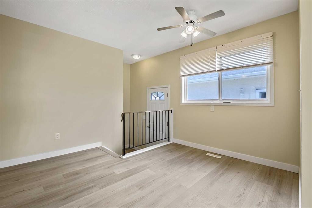 27 Aberdare Crescent Ne, Calgary, AB - Indoor Photo Showing Other Room