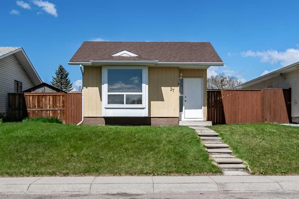 27 Aberdare Crescent Ne, Calgary, AB - Outdoor