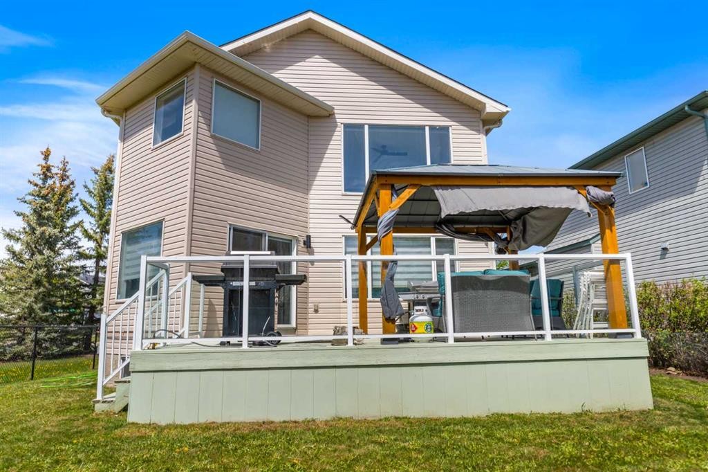 7 Country Hills Park Nw, Calgary, AB - Outdoor