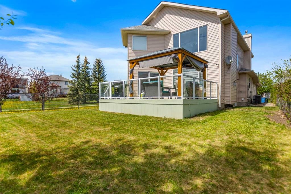 7 Country Hills Park Nw, Calgary, AB - Outdoor With Deck Patio Veranda