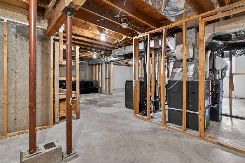 416 Thornhill Place Nw, Calgary, AB - Indoor Photo Showing Basement