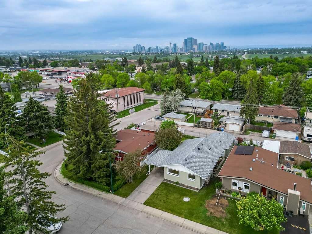 1007 Mackid Road Ne, Calgary, AB
