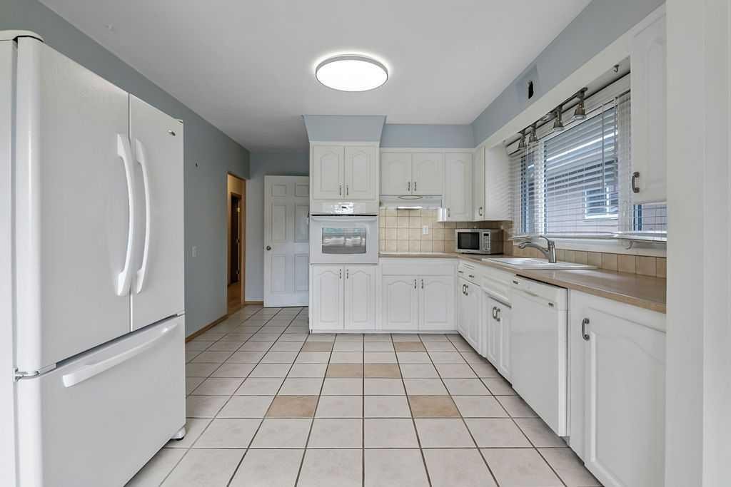 1007 Mackid Road Ne, Calgary, AB