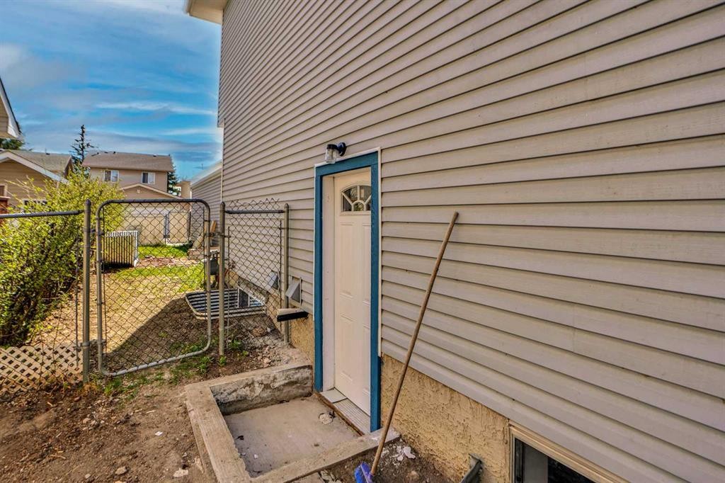 51 Martinridge Grove Ne, Calgary, AB - Outdoor With Exterior