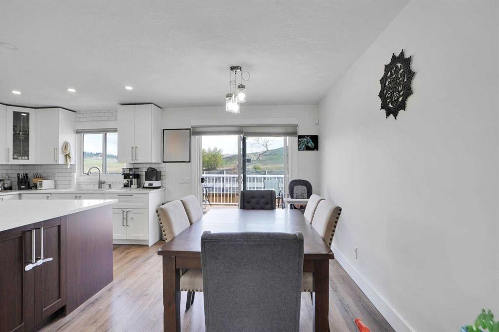 5702 Brenner Crescent Nw, Calgary, AB - Indoor Photo Showing Other Room