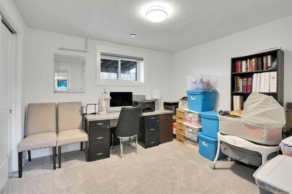 5702 Brenner Crescent Nw, Calgary, AB - Indoor Photo Showing Office