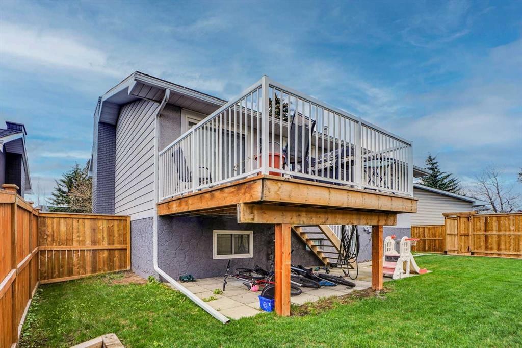 5702 Brenner Crescent Nw, Calgary, AB - Outdoor With Deck Patio Veranda