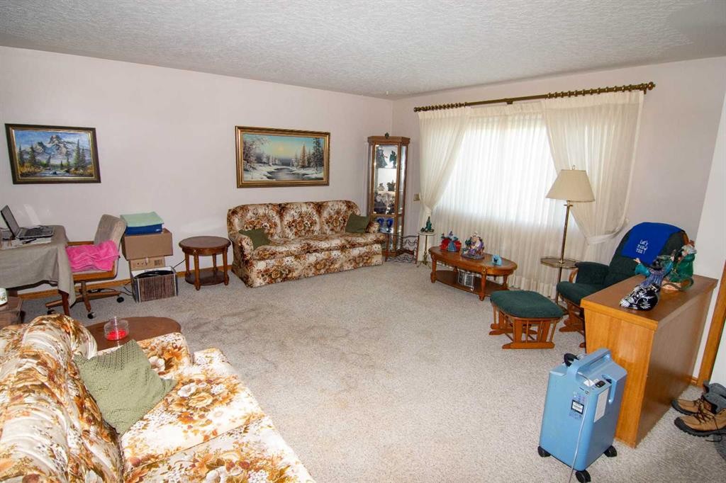 3403 19 Street Nw, Calgary, AB