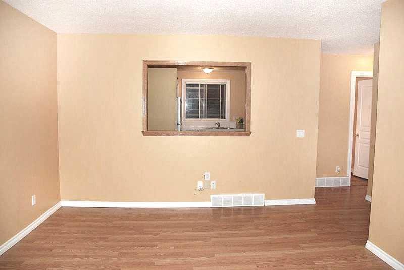 884 Rundlecairn Way Ne, Calgary, AB - Indoor Photo Showing Other Room
