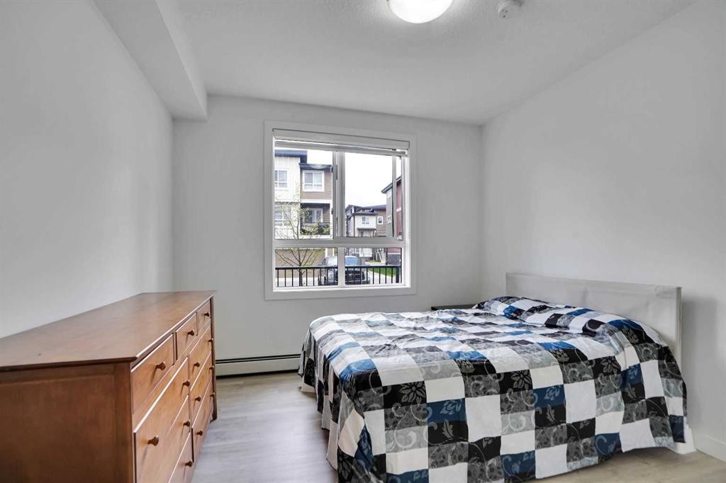 111-25 Walgrove Walk Se, Calgary, AB - Indoor Photo Showing Bedroom