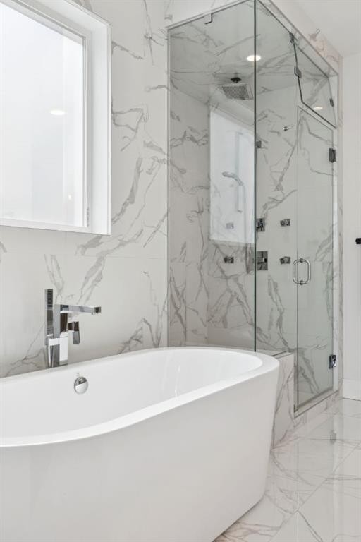 1424 27 Street Sw, Calgary, AB - Indoor Photo Showing Bathroom