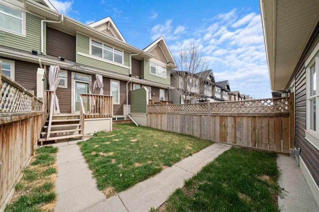 166 Legacy Common Se, Calgary, AB - Outdoor