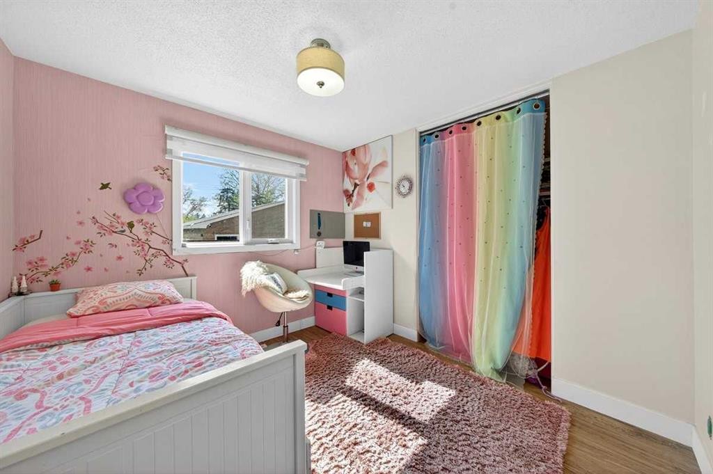 227 Martell Road Ne, Calgary, AB - Indoor Photo Showing Bedroom