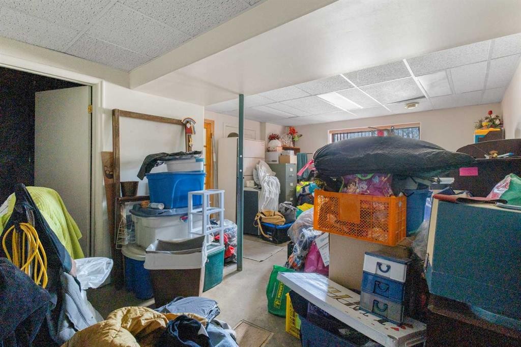 169 Beddington Circle Ne, Calgary, AB - Indoor