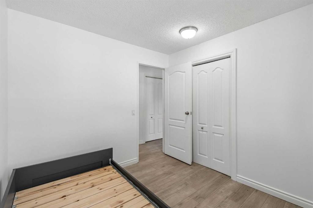 83 Appletree Close Se, Calgary, AB - Indoor Photo Showing Other Room