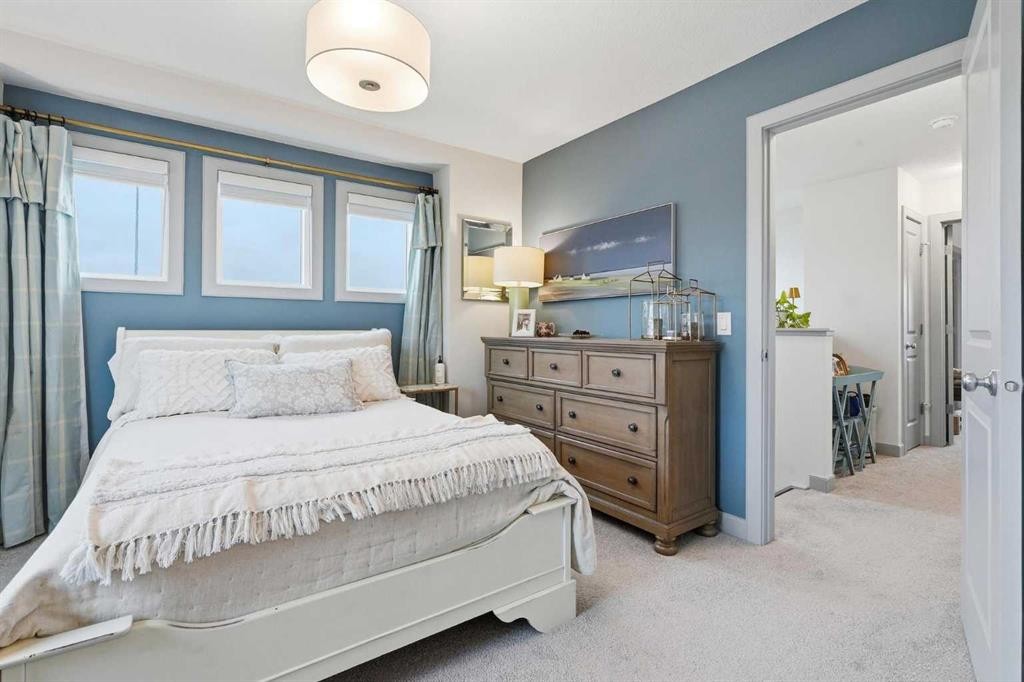 7 Wolf Creek Drive Se, Calgary, AB