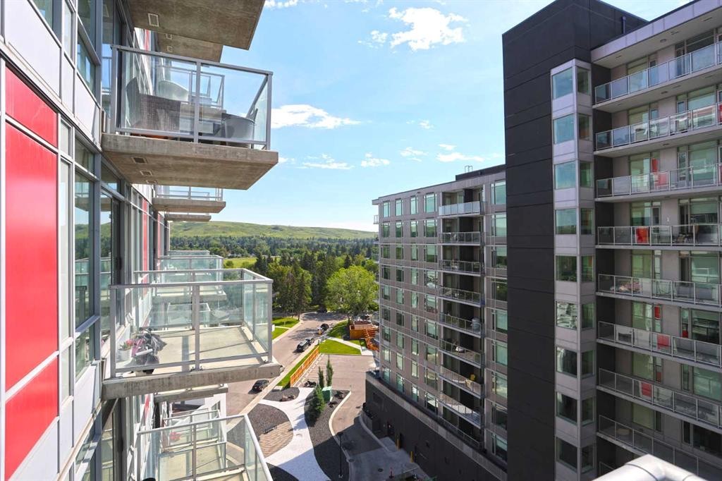 904-10 Brentwood Common Nw, Calgary, AB